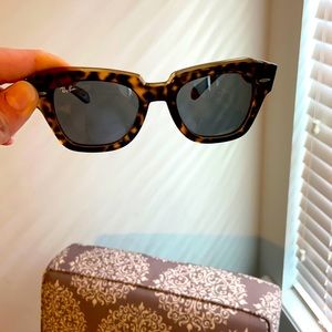 Ray Ban State Street tortoise shell sunglasses